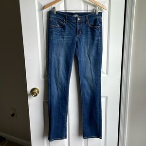Never worn loft low rise modern straight jean sz 4 or 27